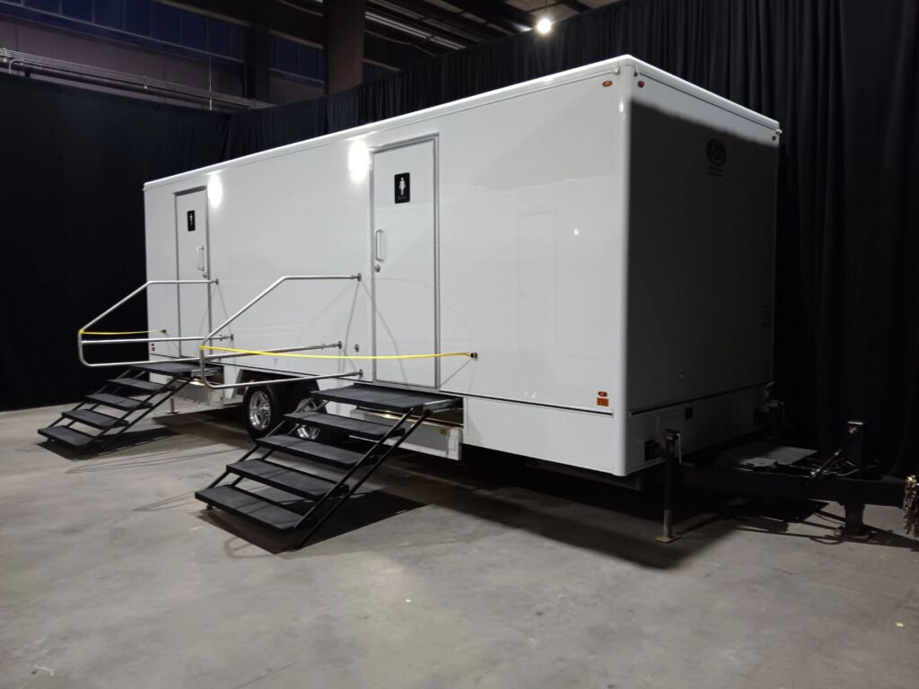 Restrooms Trailer 5